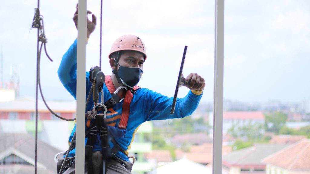 jasa rope access terbaik, gemilang